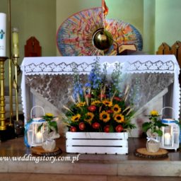 dekoracja-oltarza-weddingstory-lublin-klosy-zboza-sloneczniki_hlyh18624204