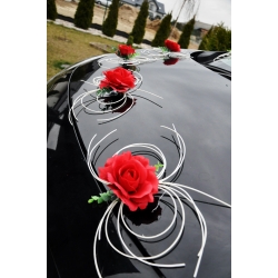 Kwiaty do samochodu ślubnego- czerwone róże-zestaw